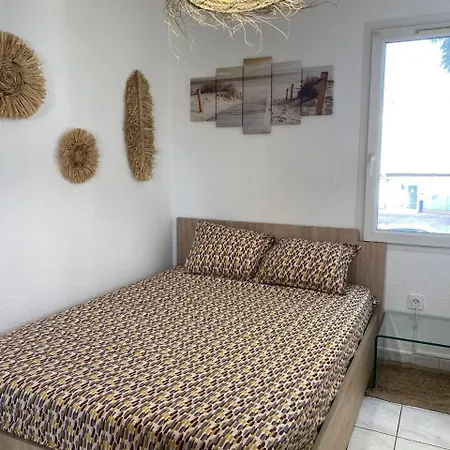 Dans A 600m De La 아파트 *
